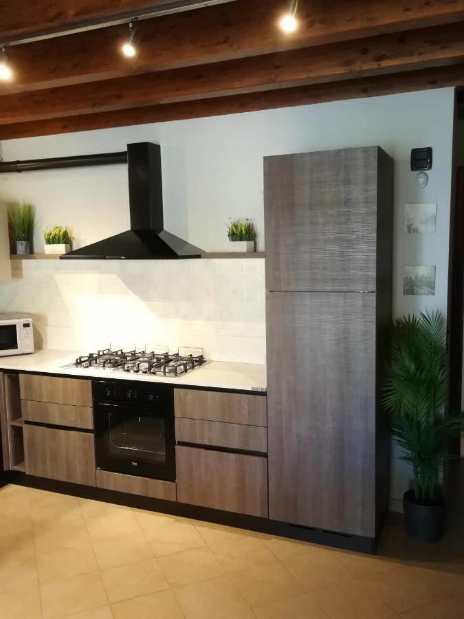 Casa Lorena Desenzano del Garda Eksteriør bilde